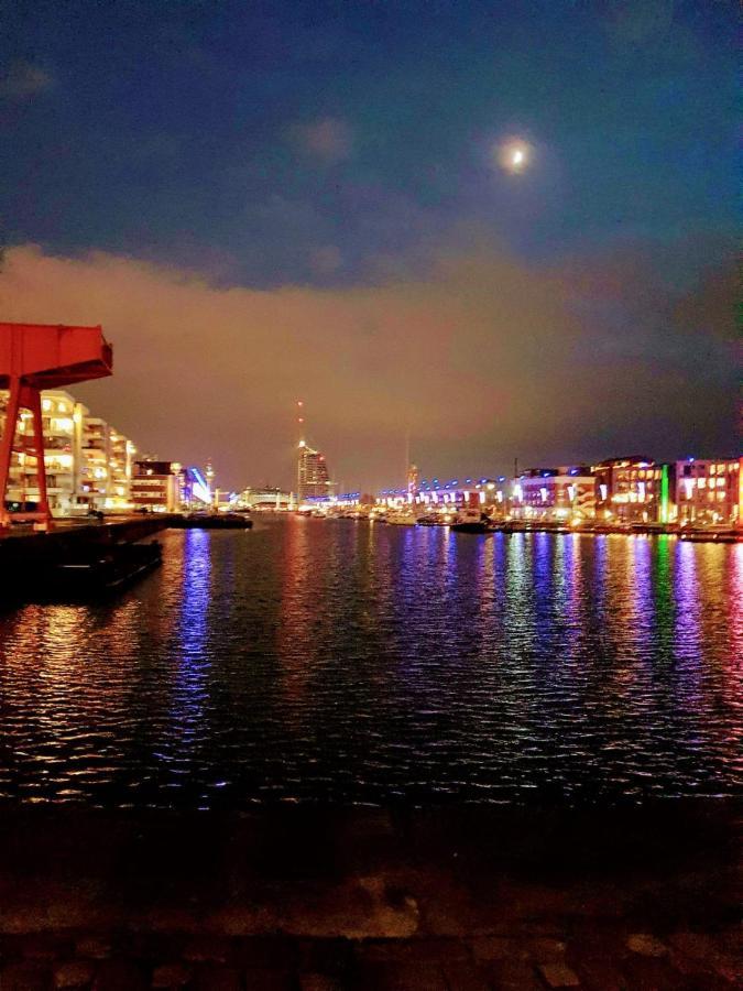 "Lilie" In Geestland-Langen, Ideal Fuer Familien & Homeoffice - Wlan & Parkplatz - 3 Zimmer, Balkon - Nahe Bremerhaven Bagian luar foto