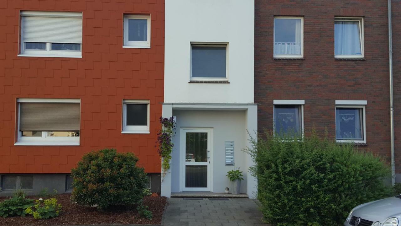 "Lilie" In Geestland-Langen, Ideal Fuer Familien & Homeoffice - Wlan & Parkplatz - 3 Zimmer, Balkon - Nahe Bremerhaven Bagian luar foto